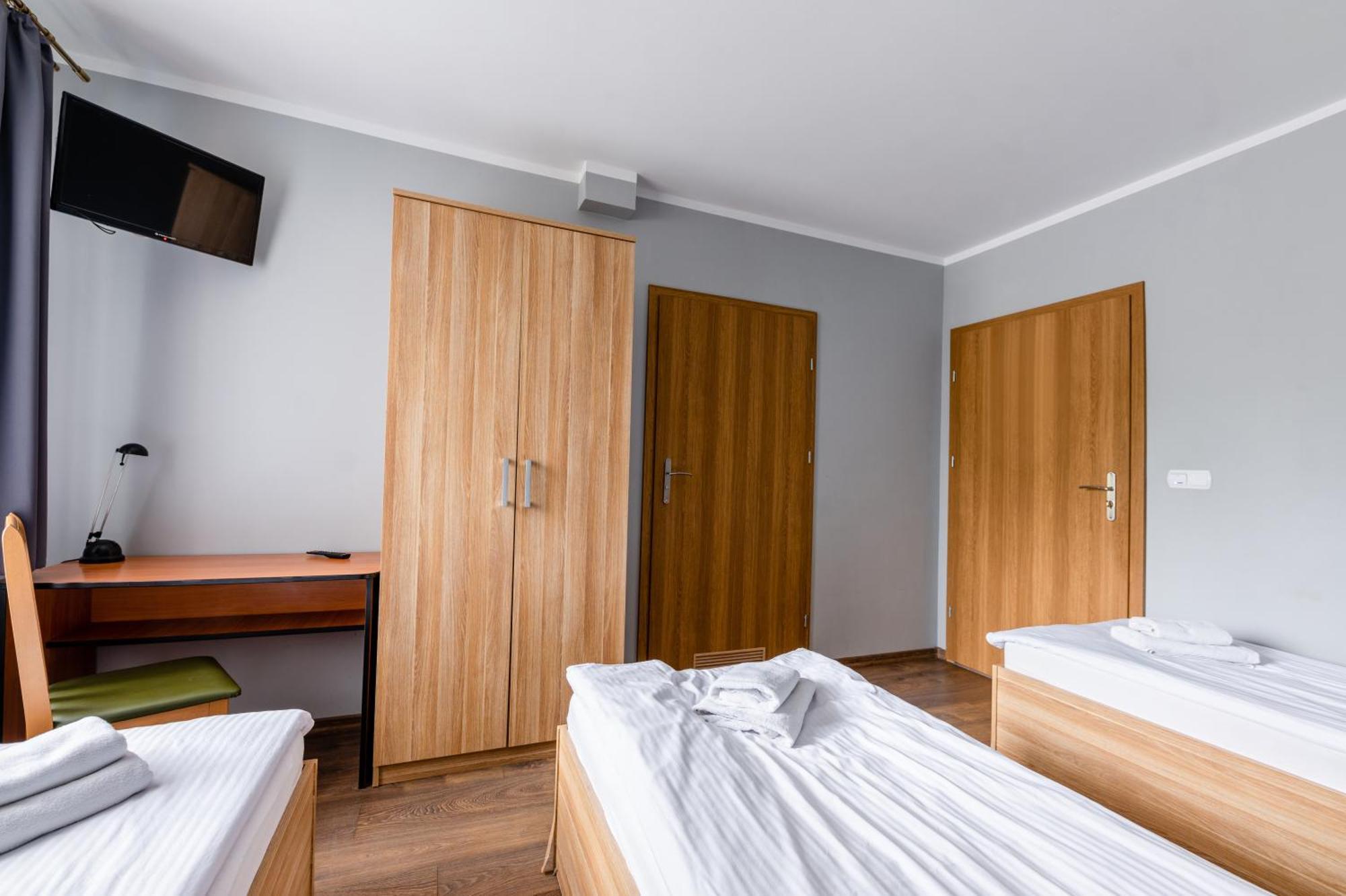 Sleep&Go Bed & Breakfast Lubliniec Ngoại thất bức ảnh