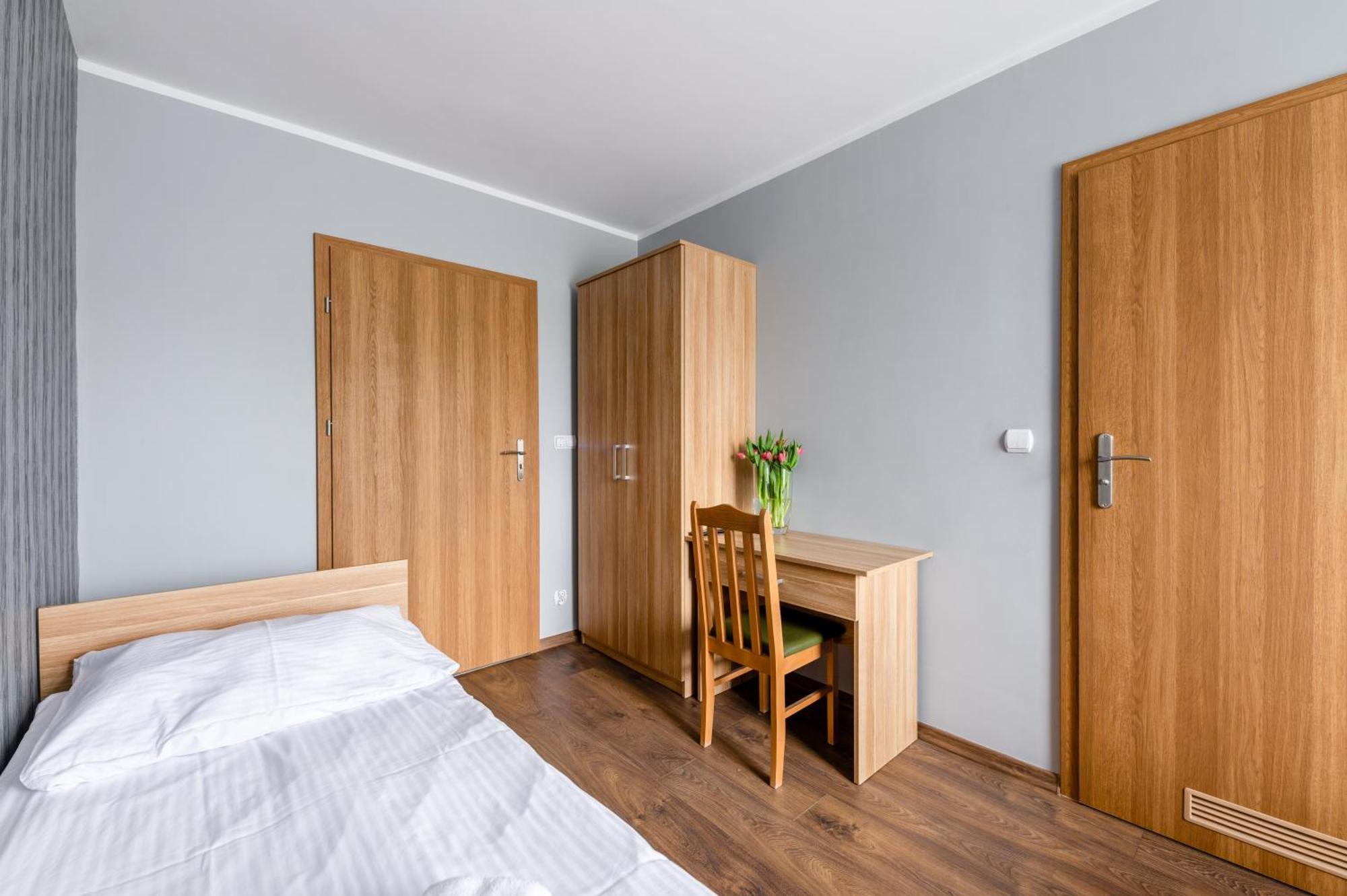 Sleep&Go Bed & Breakfast Lubliniec Ngoại thất bức ảnh