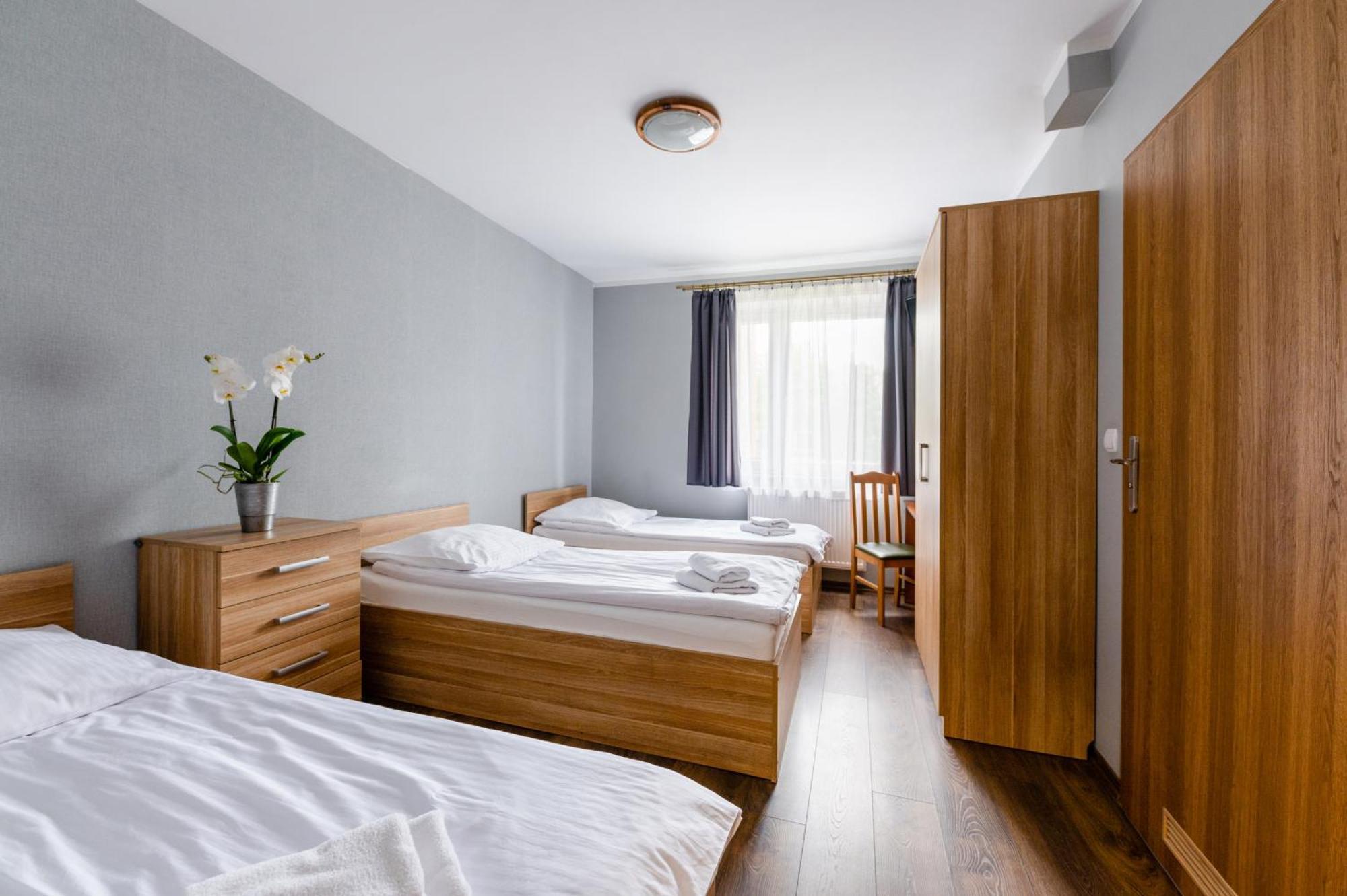 Sleep&Go Bed & Breakfast Lubliniec Ngoại thất bức ảnh