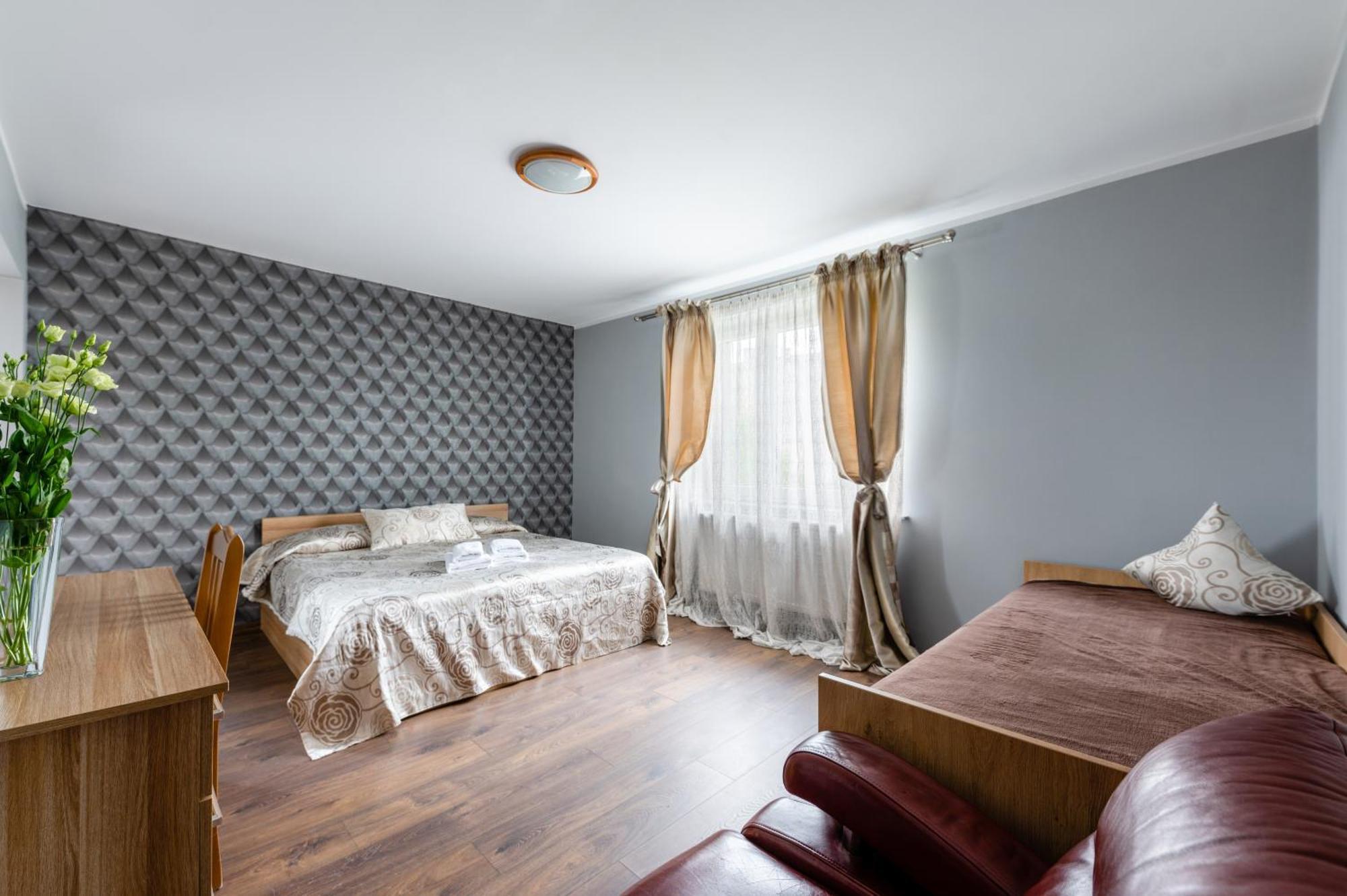 Sleep&Go Bed & Breakfast Lubliniec Ngoại thất bức ảnh