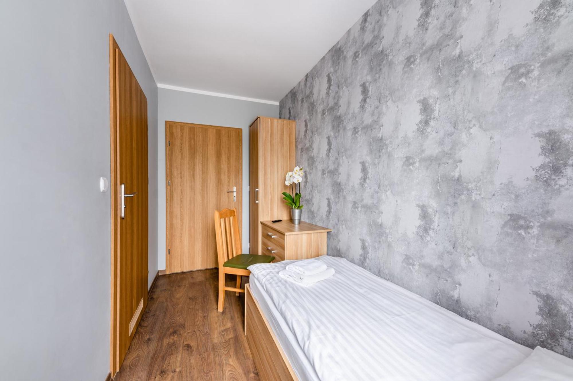 Sleep&Go Bed & Breakfast Lubliniec Ngoại thất bức ảnh