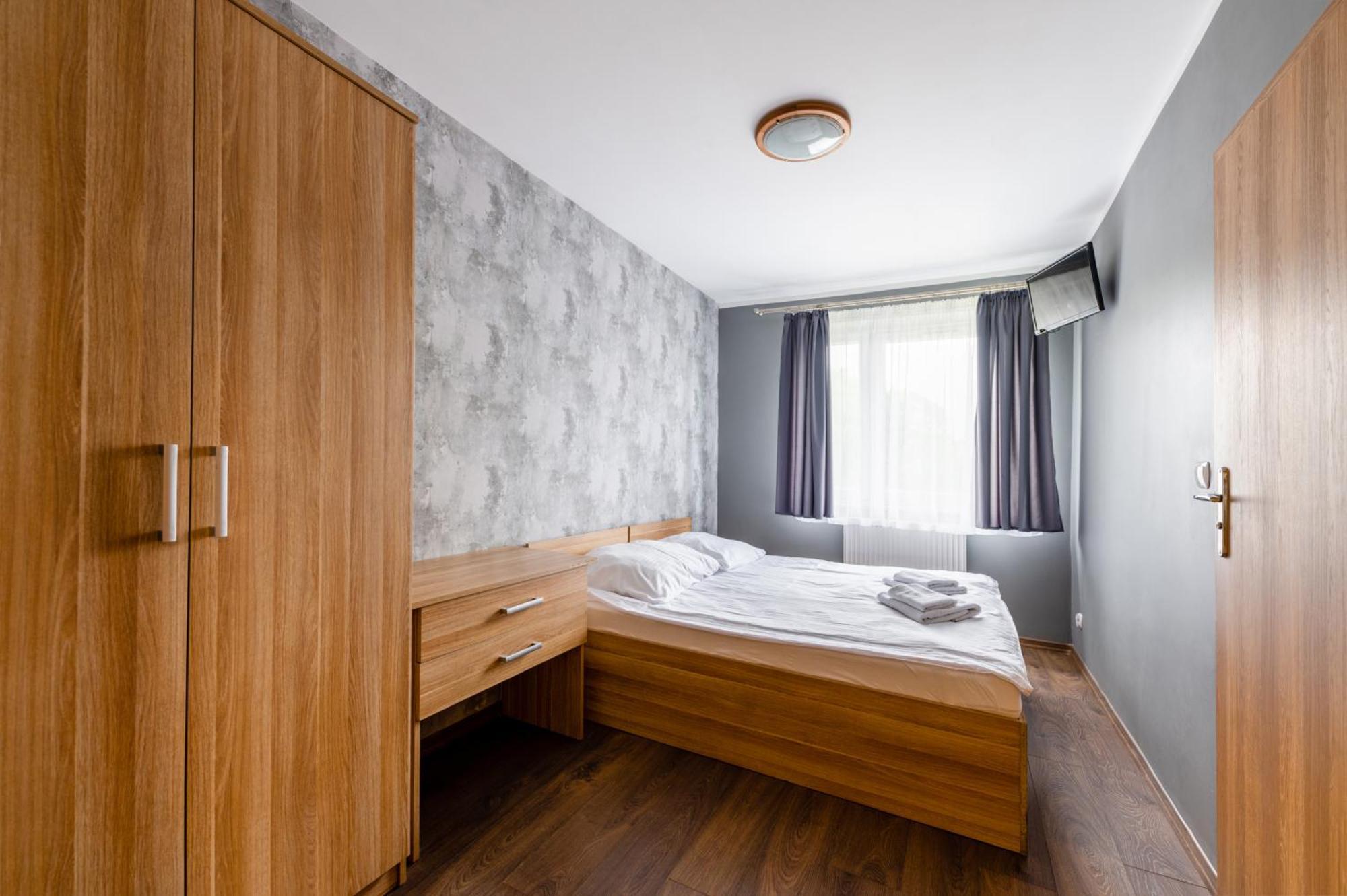 Sleep&Go Bed & Breakfast Lubliniec Ngoại thất bức ảnh