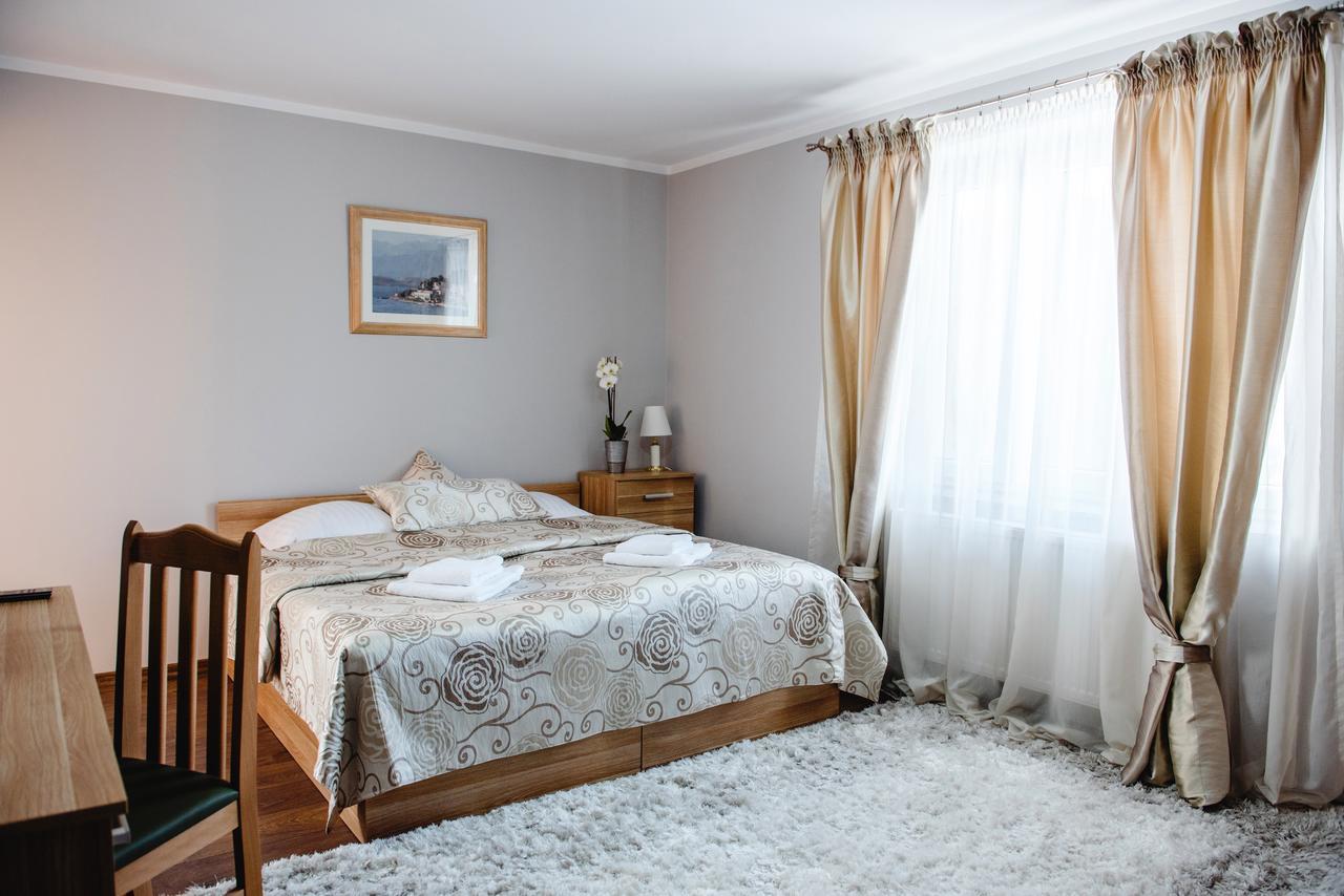 Sleep&Go Bed & Breakfast Lubliniec Ngoại thất bức ảnh